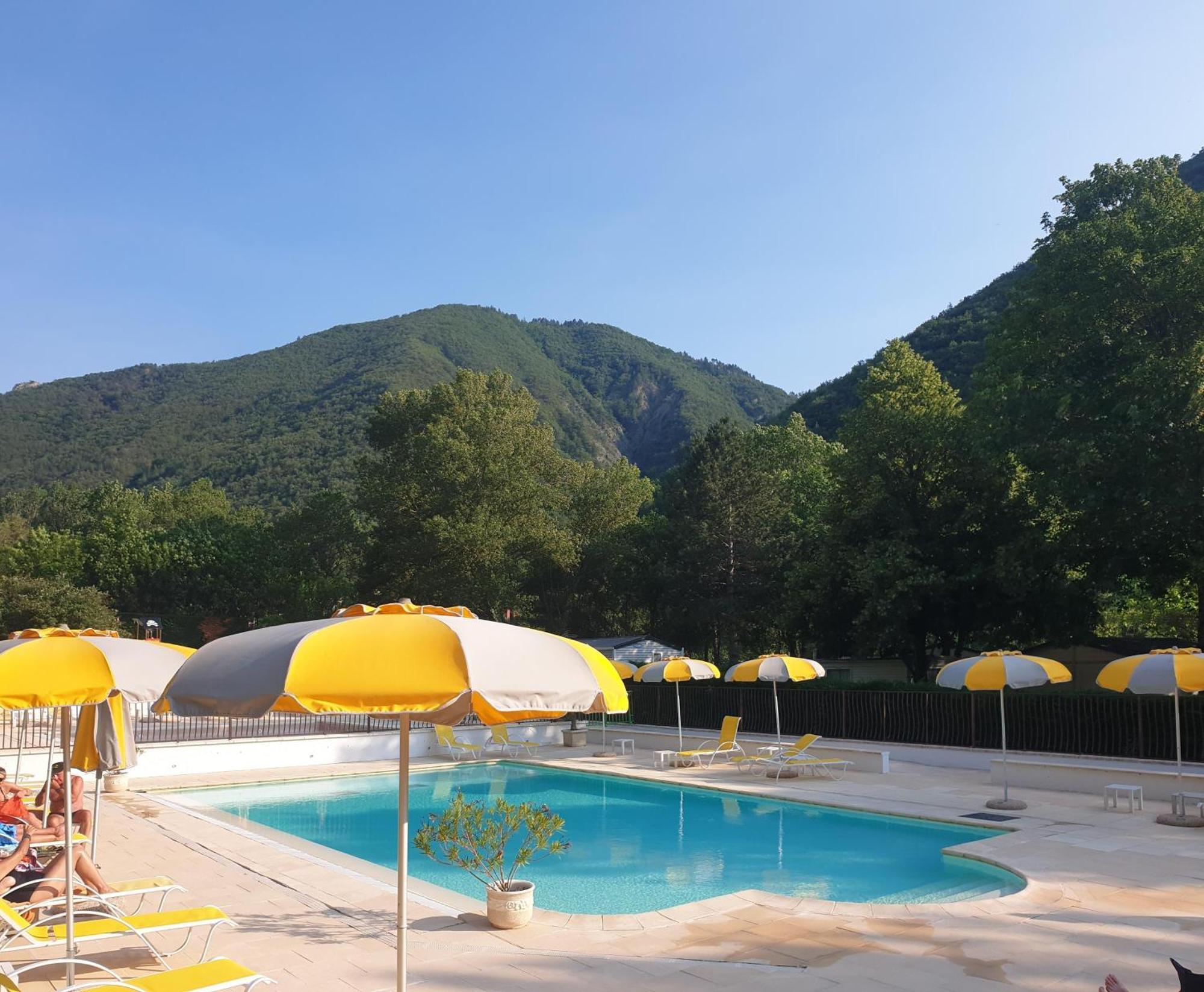 Les Eaux Chaudes Hotel Digne-les-Bains Exterior photo