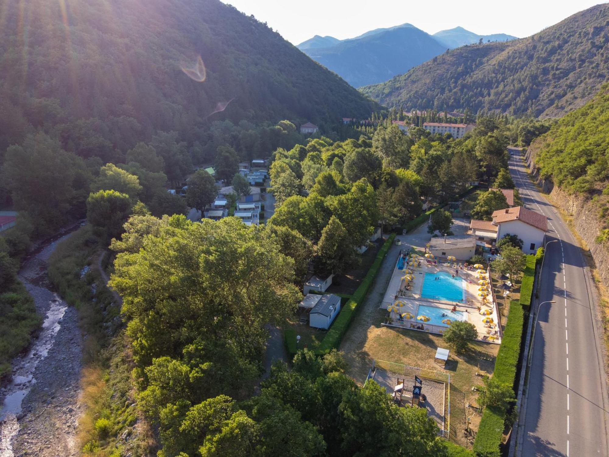Les Eaux Chaudes Hotel Digne-les-Bains Exterior photo